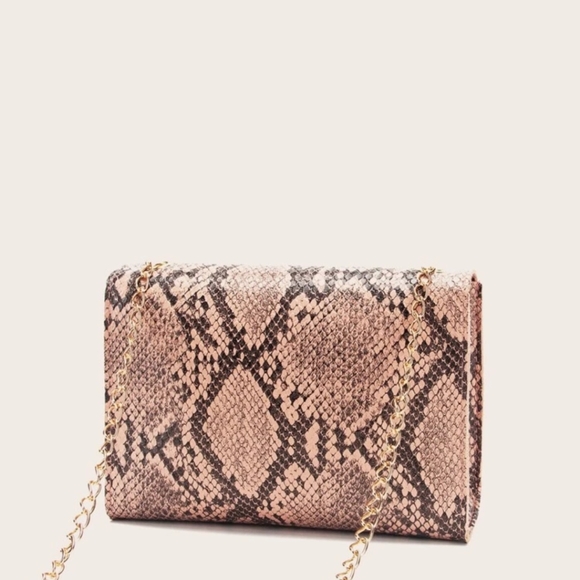 2/$25🌸Small Fashion Crossbody bag - Picture 3 of 11